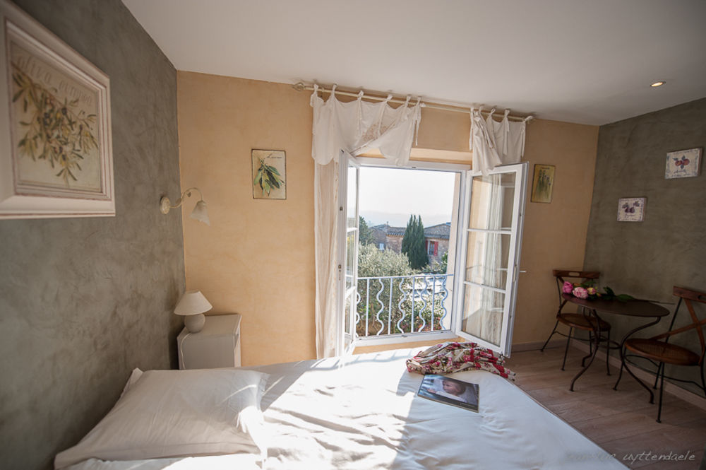 Le Crillon Hotell Murs  Eksteriør bilde